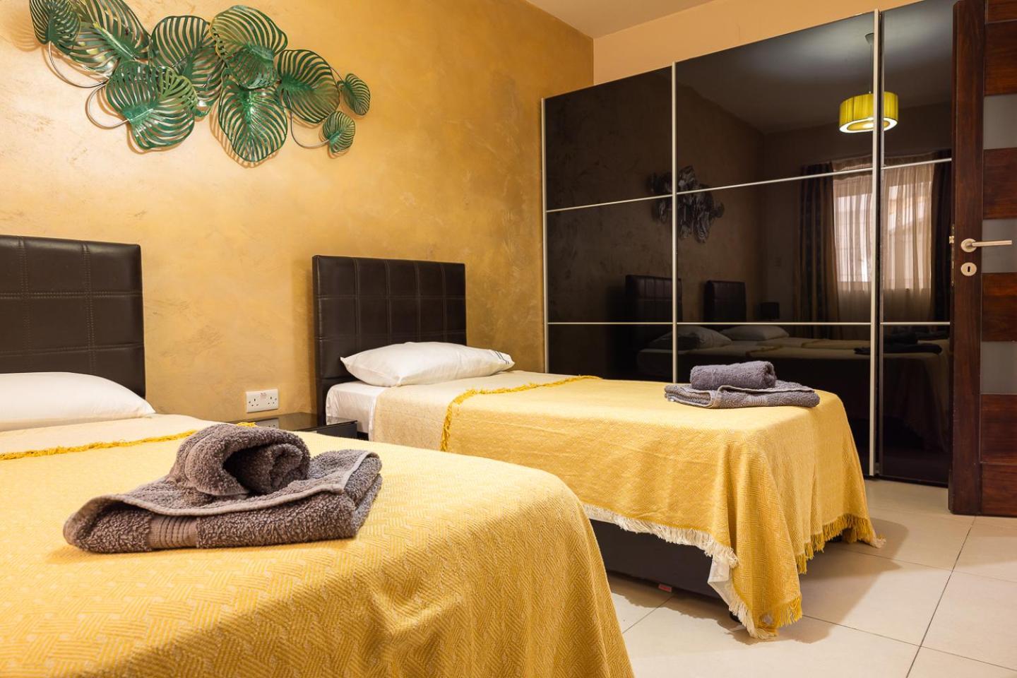 Balluta Bay Spacious Apt - 2Br Sliema Exterior foto